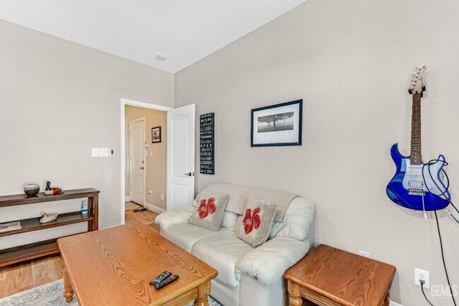 Building Photo - Brighton Estates Luxury 4-Bedroom Home with Pool, Office, Outdoor Kitchen & Paid Solar – Saves Ov...