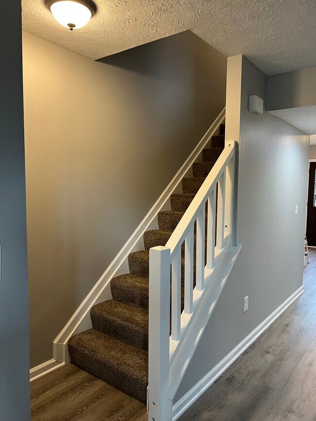 Building Photo - 4920 Drayton Rd