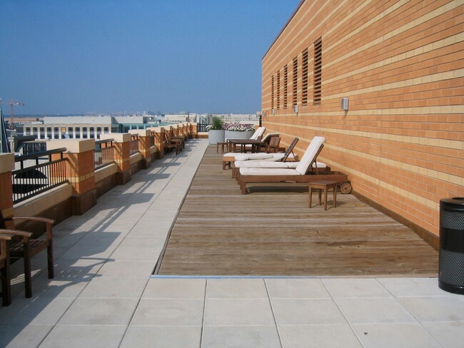 Pool Deck - 400 Massachusetts Ave NW