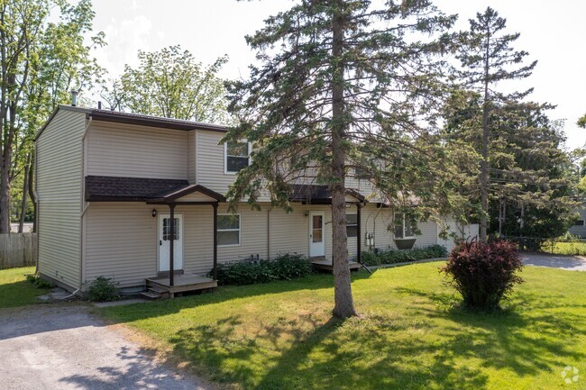 Building Photo - 2 Rorbach Ln
