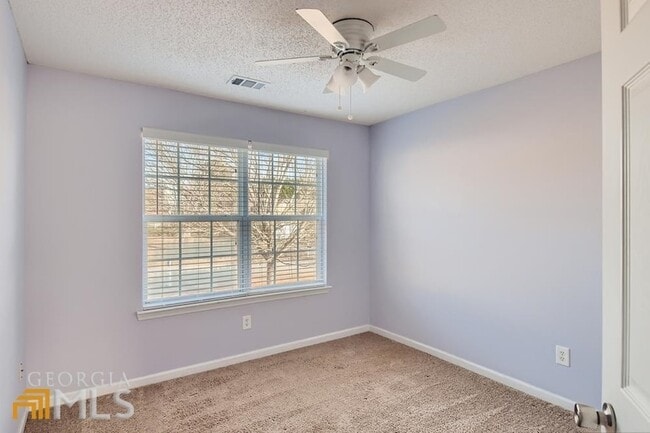 Building Photo - 145 Cotton Dr