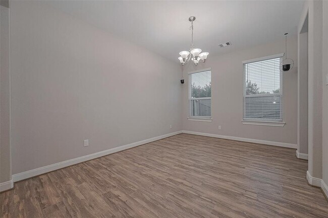 Building Photo - 707 Fresh Sage Crossing