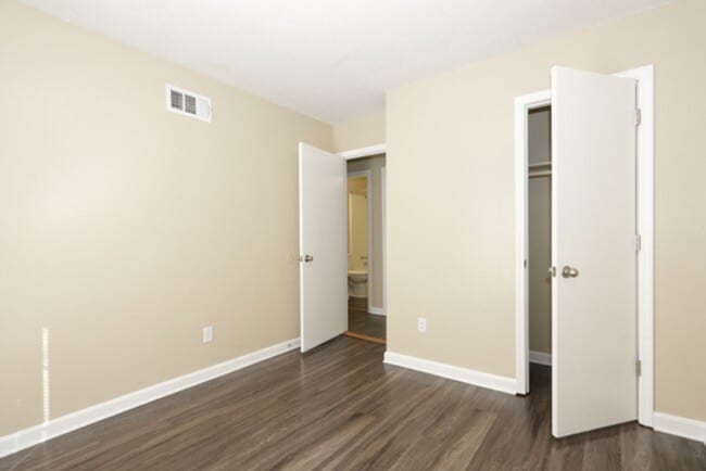 Building Photo - 1274 Parkrose Rd