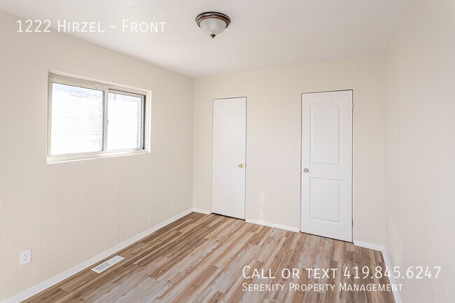 Building Photo - 1222 Hirzel-Front
