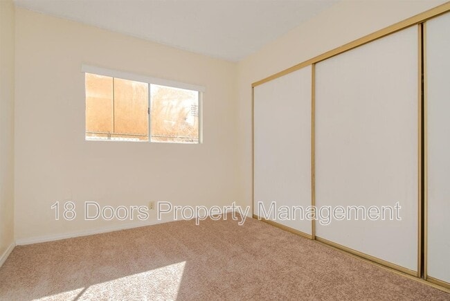 Building Photo - 840 Grand Ave