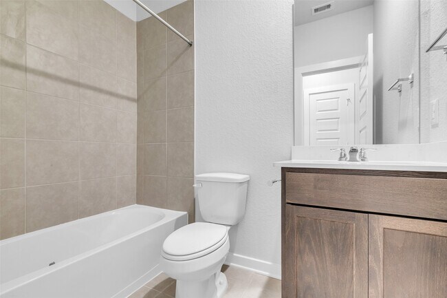 Building Photo - 8562 Blueberry Ash St