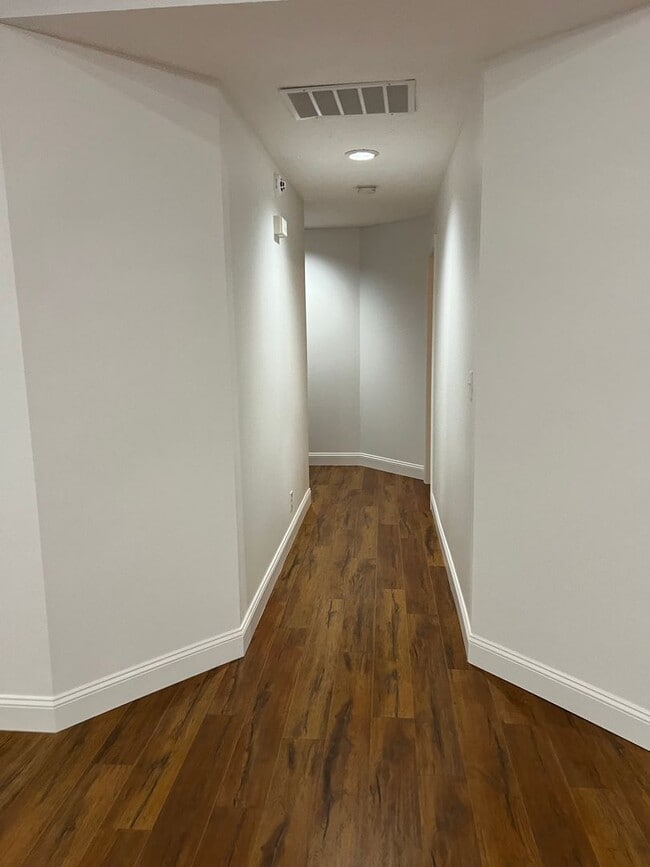 Building Photo - Galloway District RENTAL!  3-Bed, 2-Bath, 2-Car Garage