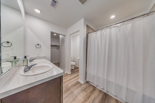 Building Photo - 1134 Sultana Spgs Ct