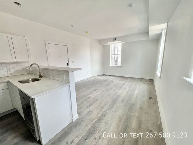 Building Photo - New Development in Fishtown! Gorgeous One ...