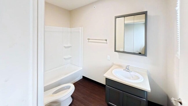 Building Photo - 3554 E Washington Ave