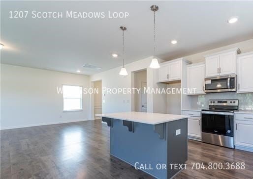 Building Photo - 1207 Scotch Mdws Lp