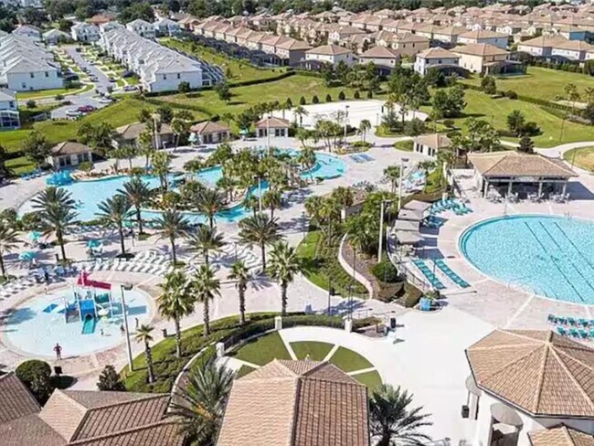 Building Photo - 1184 Kingsbarn St