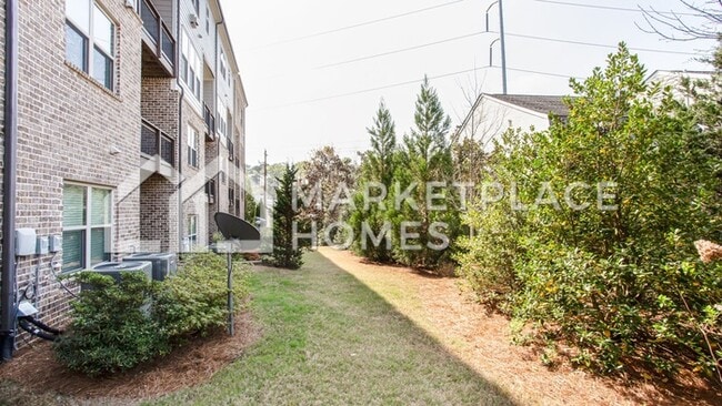 Building Photo - 3594 Parkhaven Pl