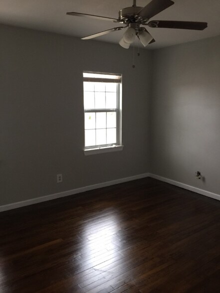Building Photo - 3411 Delafield Ln
