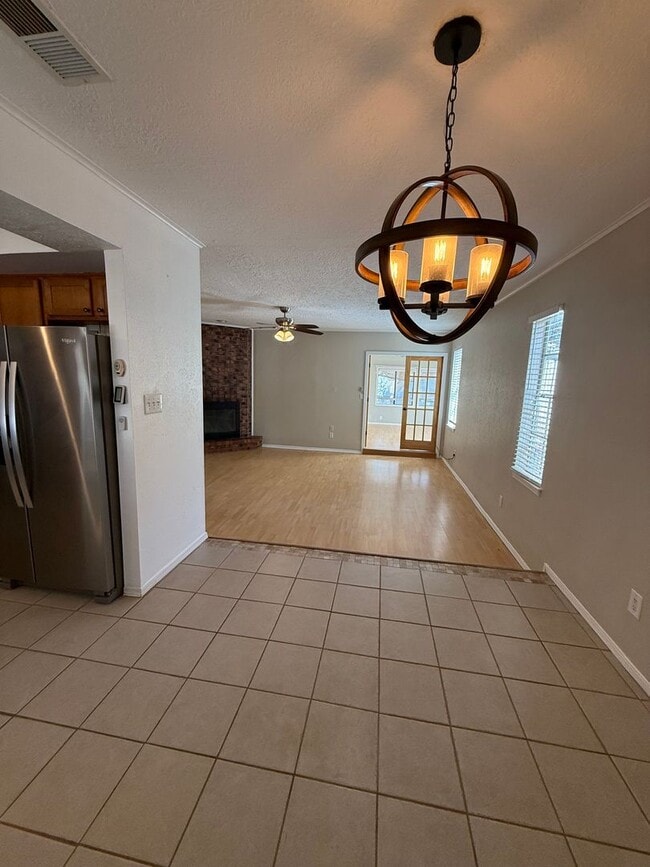 Building Photo - Charming 3-bedroom, 2-bath home in Las Cruces