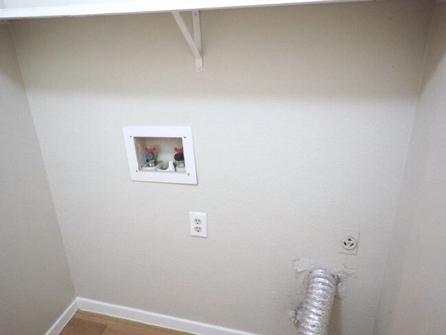 Building Photo - 7906AWESTGATE