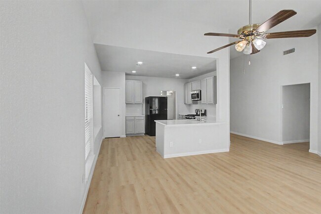 Building Photo - 4351 Palmer Plantation Dr