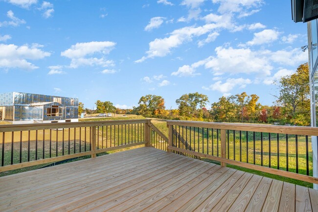 Building Photo - Fully Furnished Executive Corporate Rental