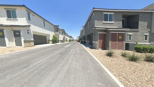 Building Photo - Charming 3-Bedroom Home with Modern Comforts