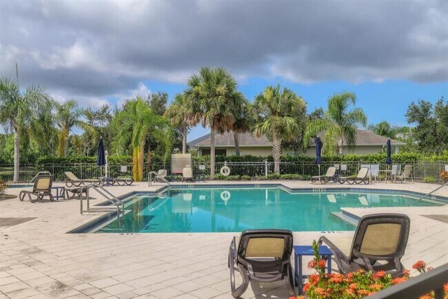 Building Photo - 4806 Lake Breeze Terrace