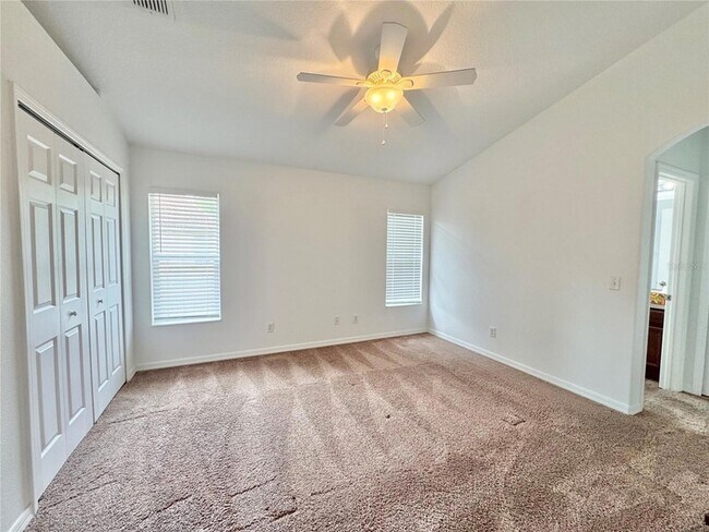 Building Photo - 502 Viola Dr