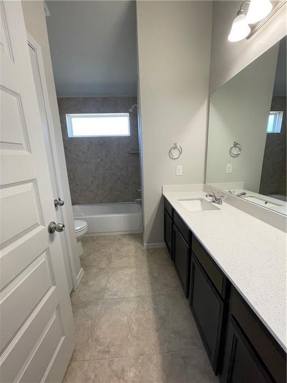 Building Photo - 5712 Respinto Dr