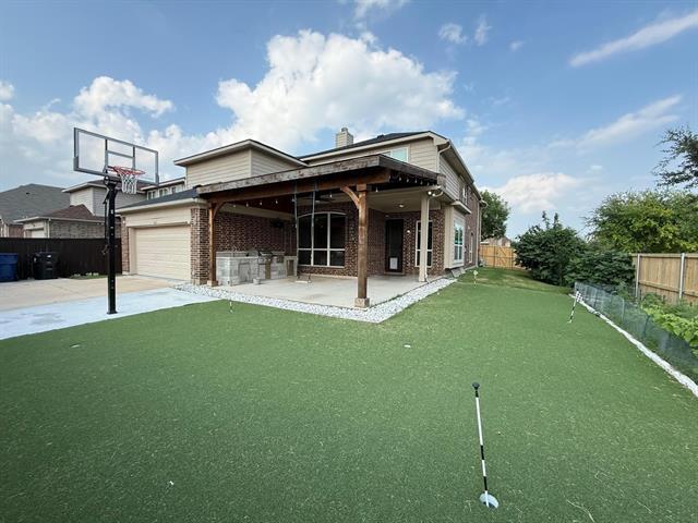 Building Photo - 5613 Alpenrose Ave