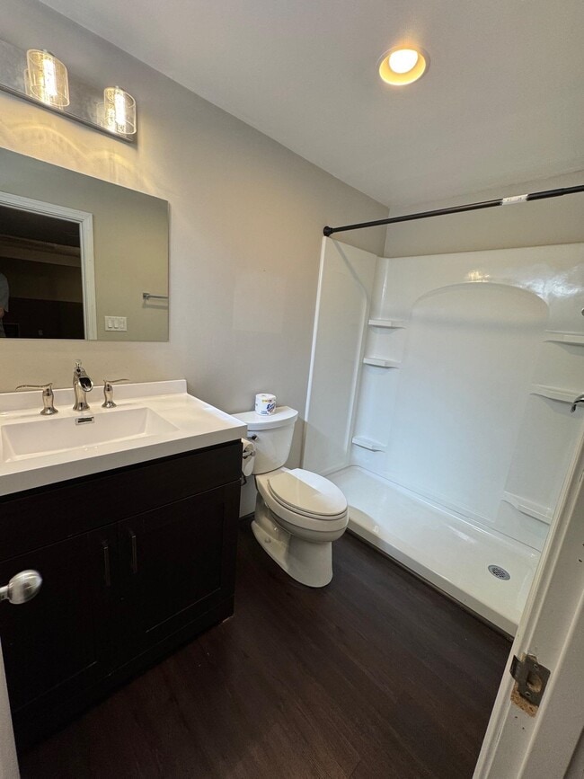 Building Photo - 836 Wingate Pl