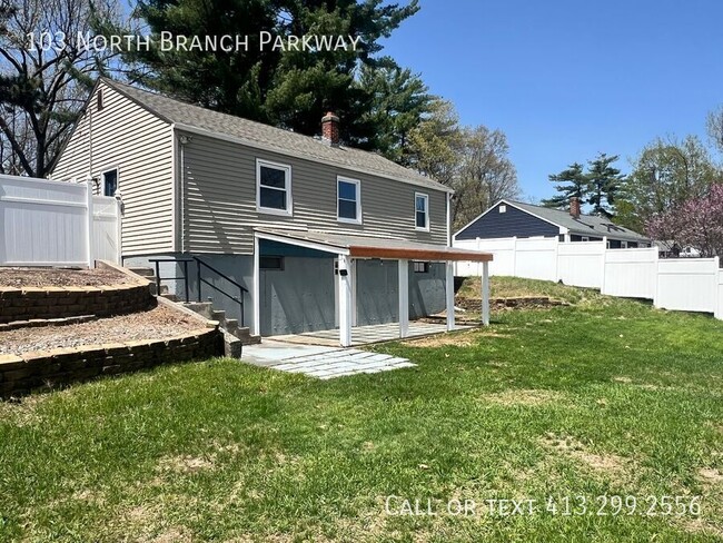 Building Photo - 103 N Branch Pkwy