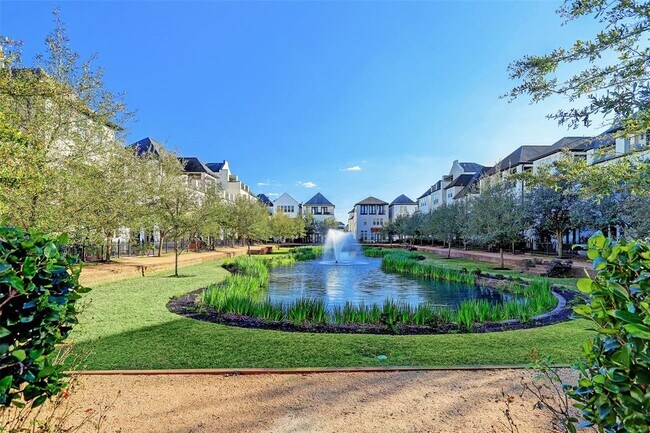 Building Photo - 10912 Wrenwood Park