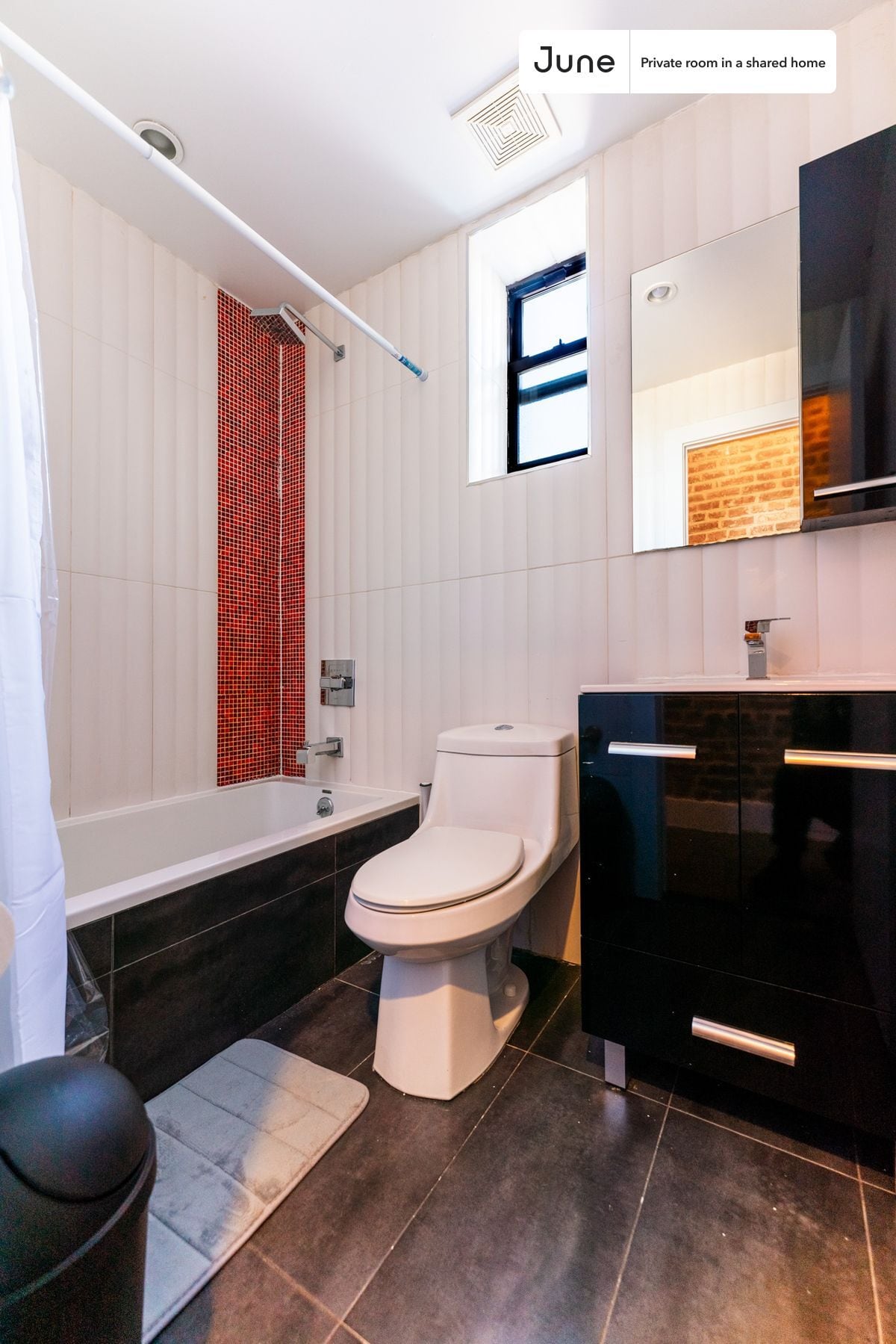 Building Photo - Room in Shared 4 bed/2 bath home in Crown Heights