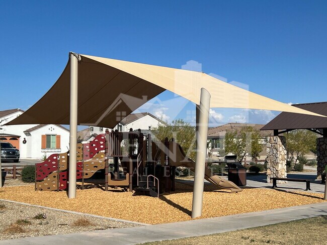 Building Photo - 14274 W Bronco Trl