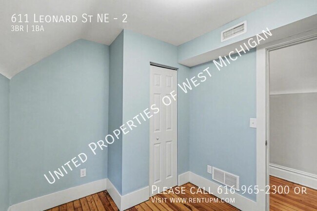 Building Photo - 611 Leonard St NE