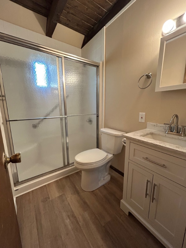 Building Photo - 224 Maple Ridge Dr