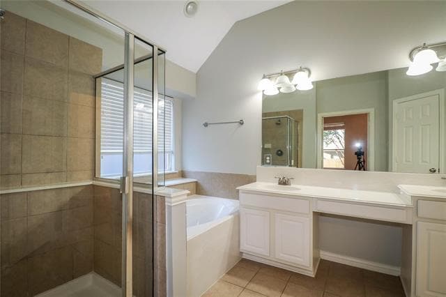 Building Photo - 725 Red Elm Ln