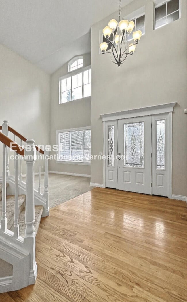 Building Photo - 18822 1st Ave NW