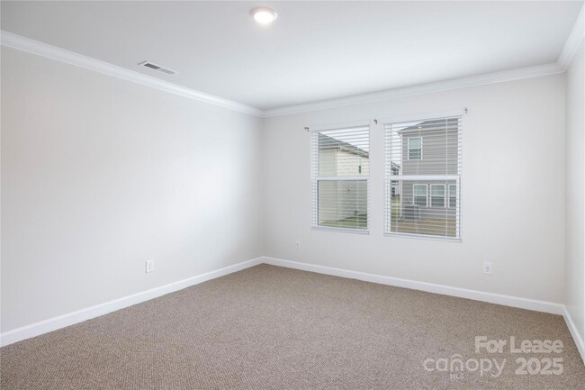 Building Photo - 2117 Morgan Hls Dr