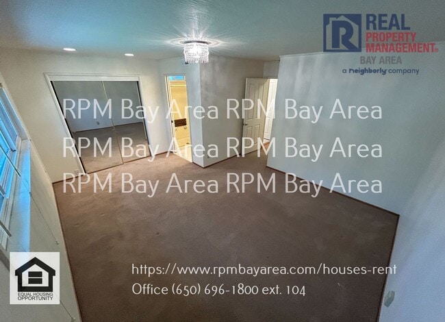 Building Photo - Spacious and Classic Home in Sunnyvale 3BD...