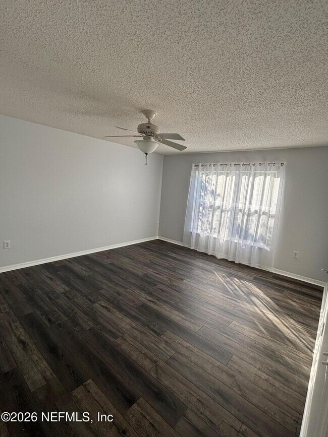 Building Photo - 7086 Shady Pine Ct