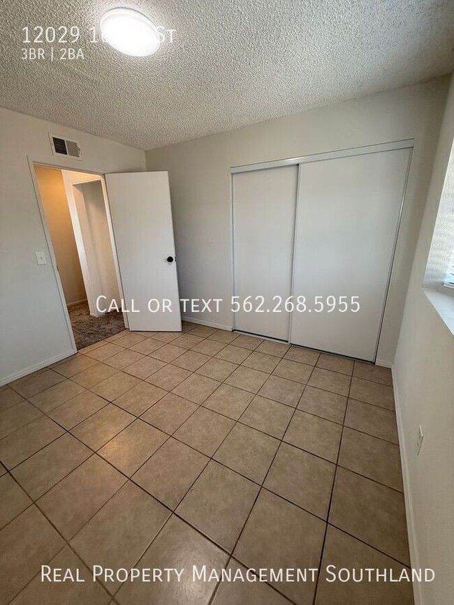 Building Photo - Three Bedroom Two Bath Home for Rent in No...