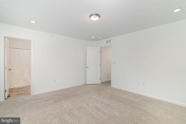 Building Photo - 157 Copperleaf Dr