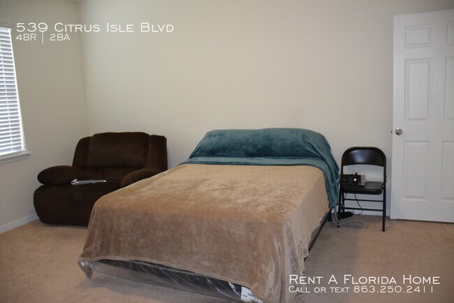 Building Photo - 539 Citrus Isle Blvd