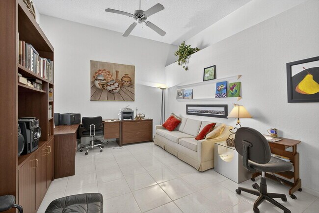 Building Photo - 4548 Barclay Fair Way