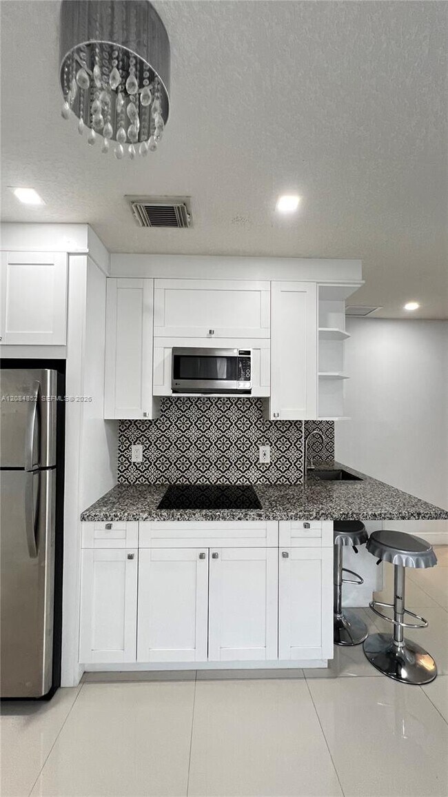 Building Photo - 14652 SW 114th Terrace