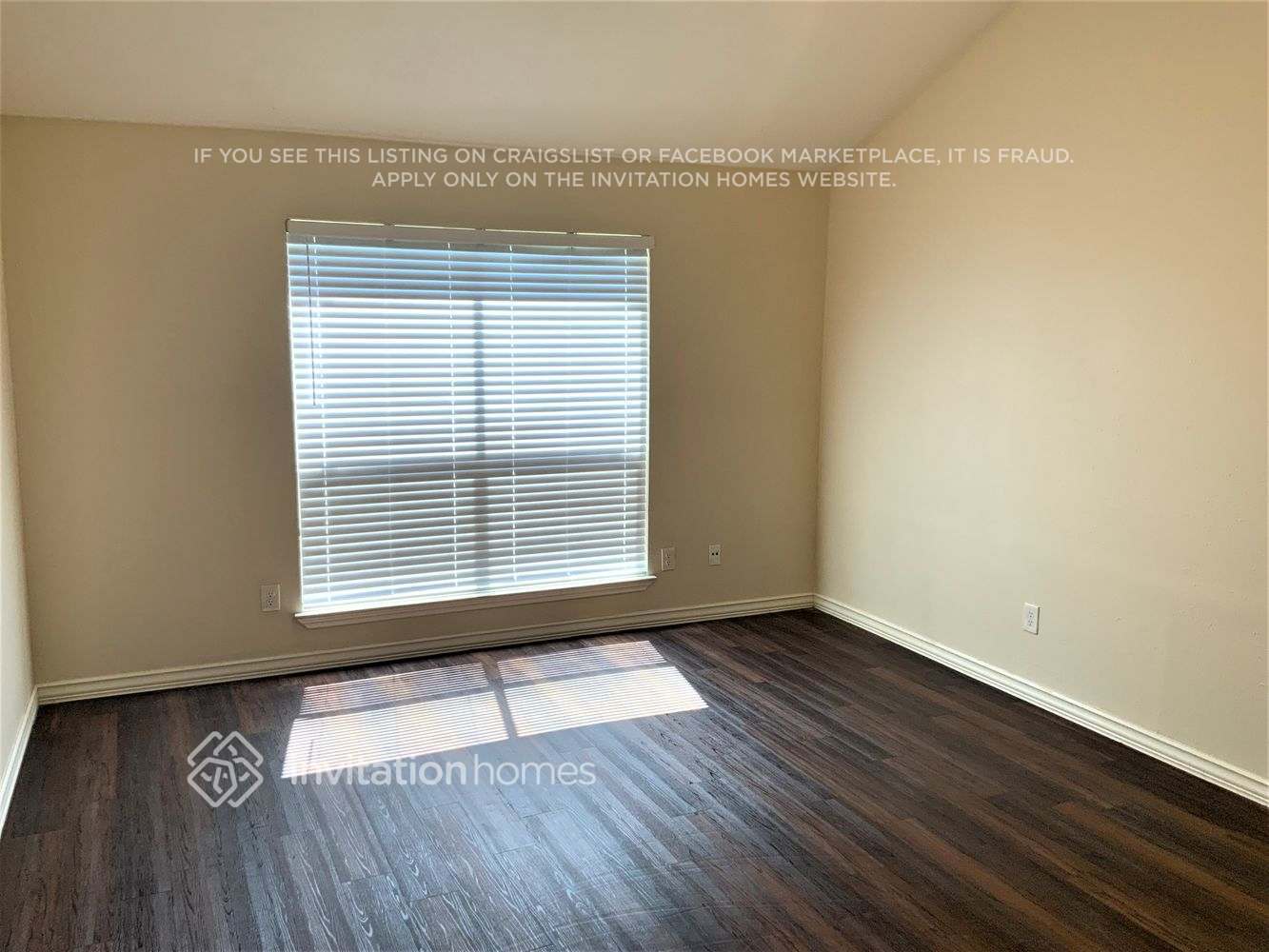 Building Photo - 22731 Bridgewater Dr