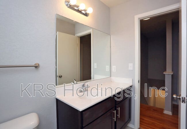 Building Photo - 4307 Orcutt Ave