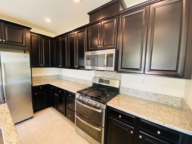 Building Photo - Gorgeous Corner Home