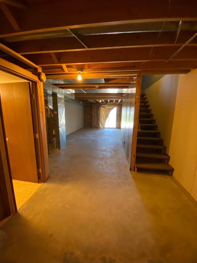 Building Photo - 7506 Banner Ct