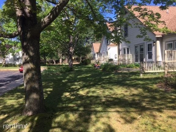 Building Photo - 2 bedroom in Empire MI 49630