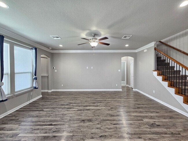 Building Photo - NEW IN MANAGEMENT - AVAILABLE NOW!